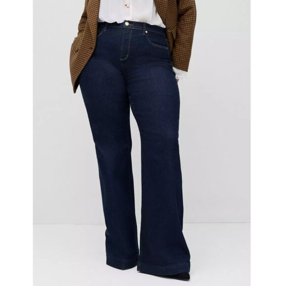 NWT Torrid Raw Studio Premium High-Rise Flare Jean 18 18R - Picture 3 of 9